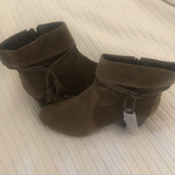 Seattle olive faux suede almond toe tassel wrap around booties - Picture 1 of 8